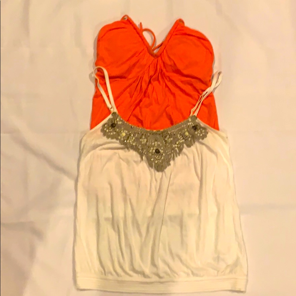 Set of 2 tanks